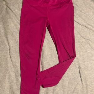 Athleta Velocity Laser Cut Capri